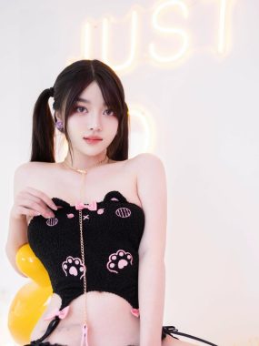 白露lulu(秀人网) 秀人内购光影档案6期 7GB