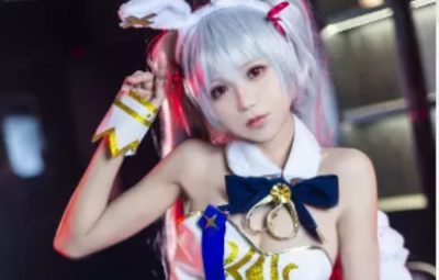微博Coser 隼隼子 图集合集下载