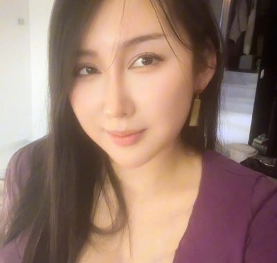 抖音 冰泉女神 秘语空间视频照片作品合集下载